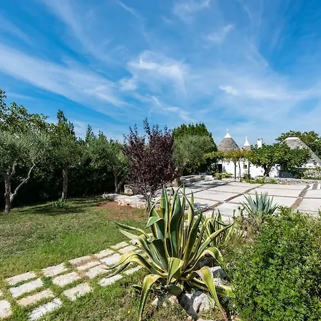Trulli-mestandrea Al Poggio Piscina Uso Esclusivo Holiday home *