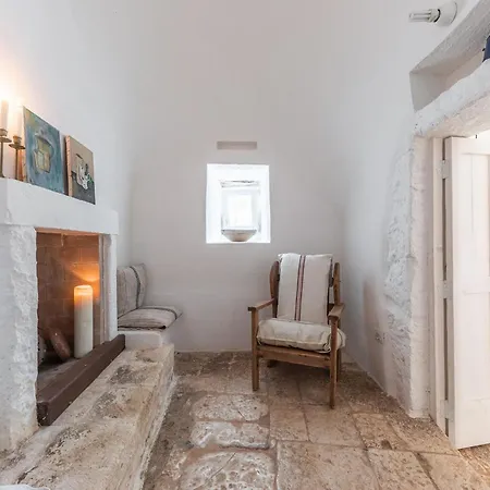 Holiday home Trulli-mestandrea Al Poggio Piscina Uso Esclusivo
